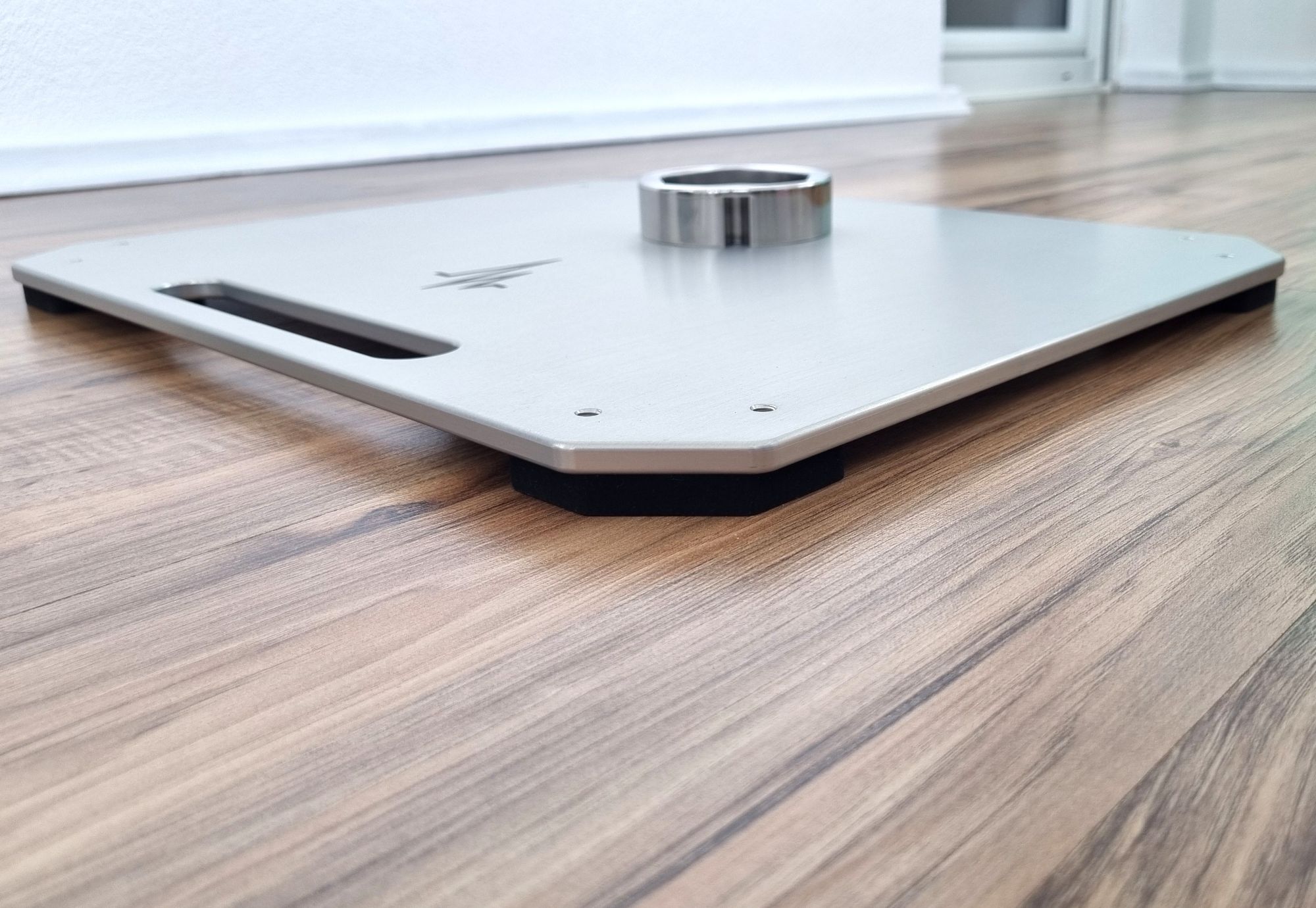 Voltra aluminium travel base plate side
